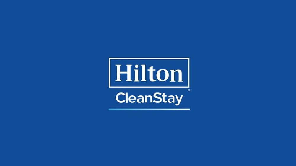 Hampton Inn By Hilton Garden City Long Island מראה חיצוני תמונה