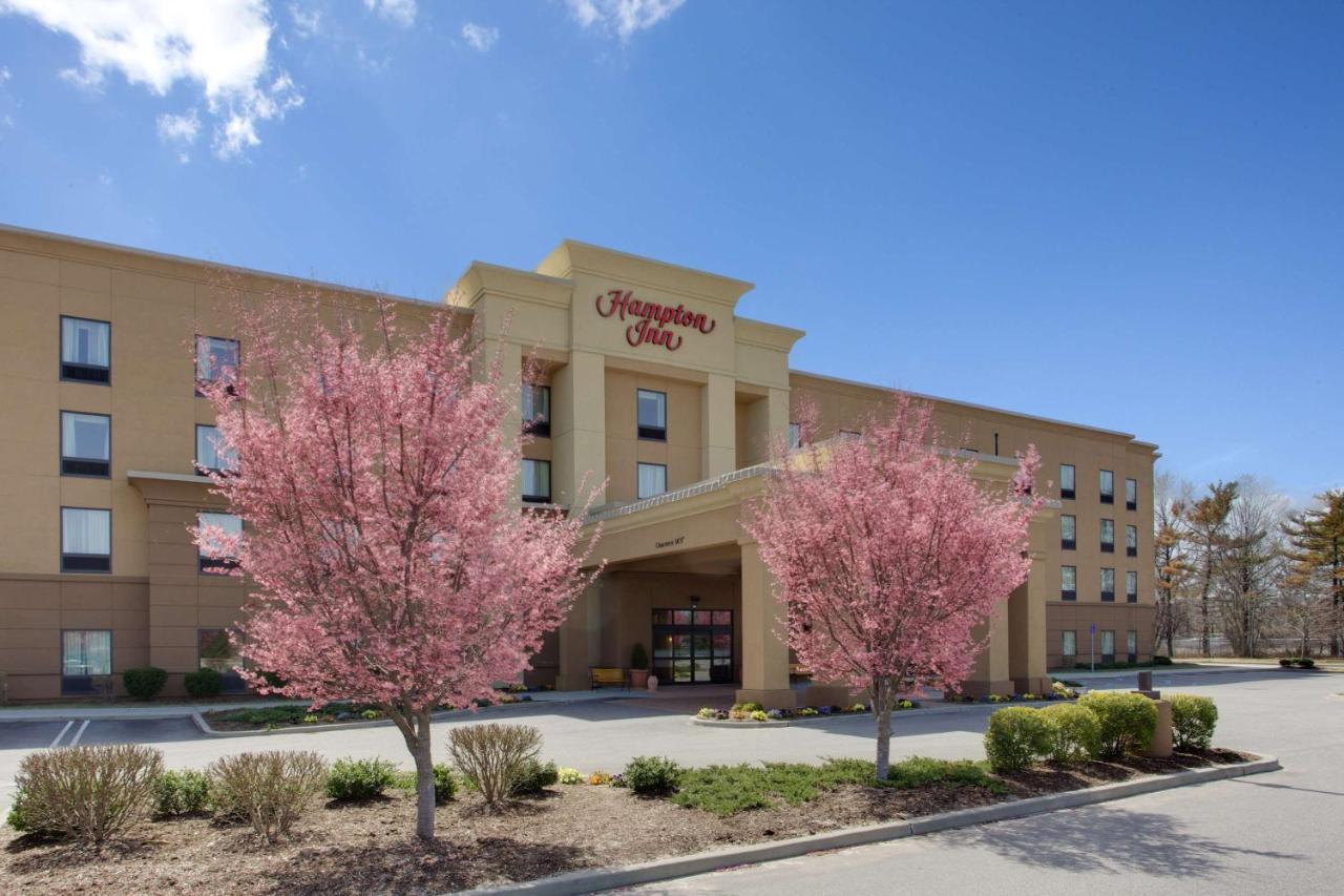 Hampton Inn By Hilton Garden City Long Island מראה חיצוני תמונה