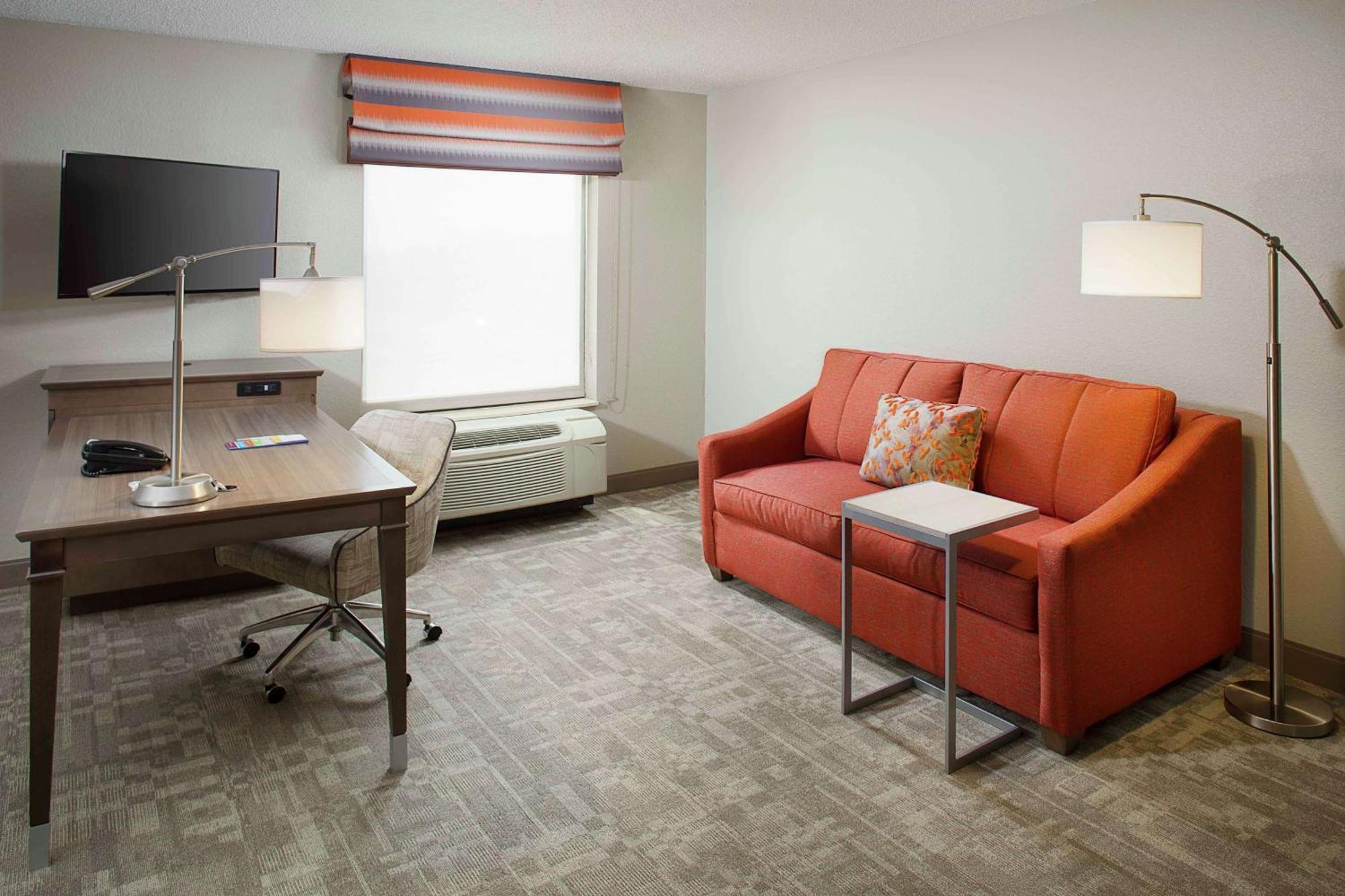 Hampton Inn By Hilton Garden City Long Island מראה חיצוני תמונה